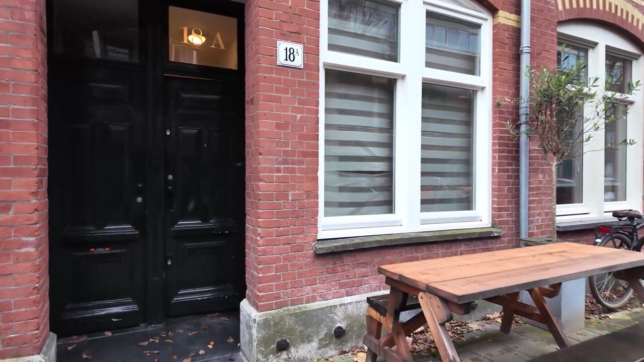 Bekijk video van Overamstelstraat 18-AH