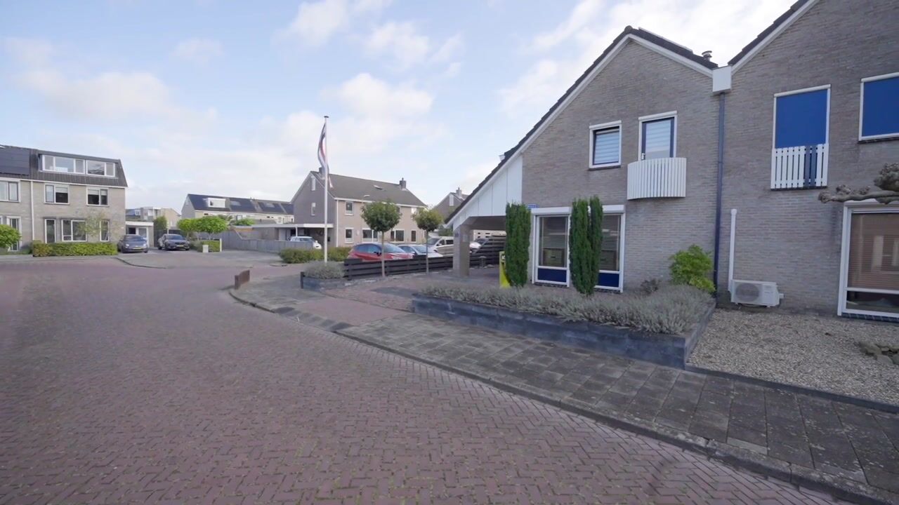 Bekijk video van Wisch 10