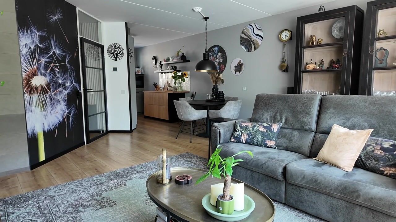 Video van Van Hulststraat 11