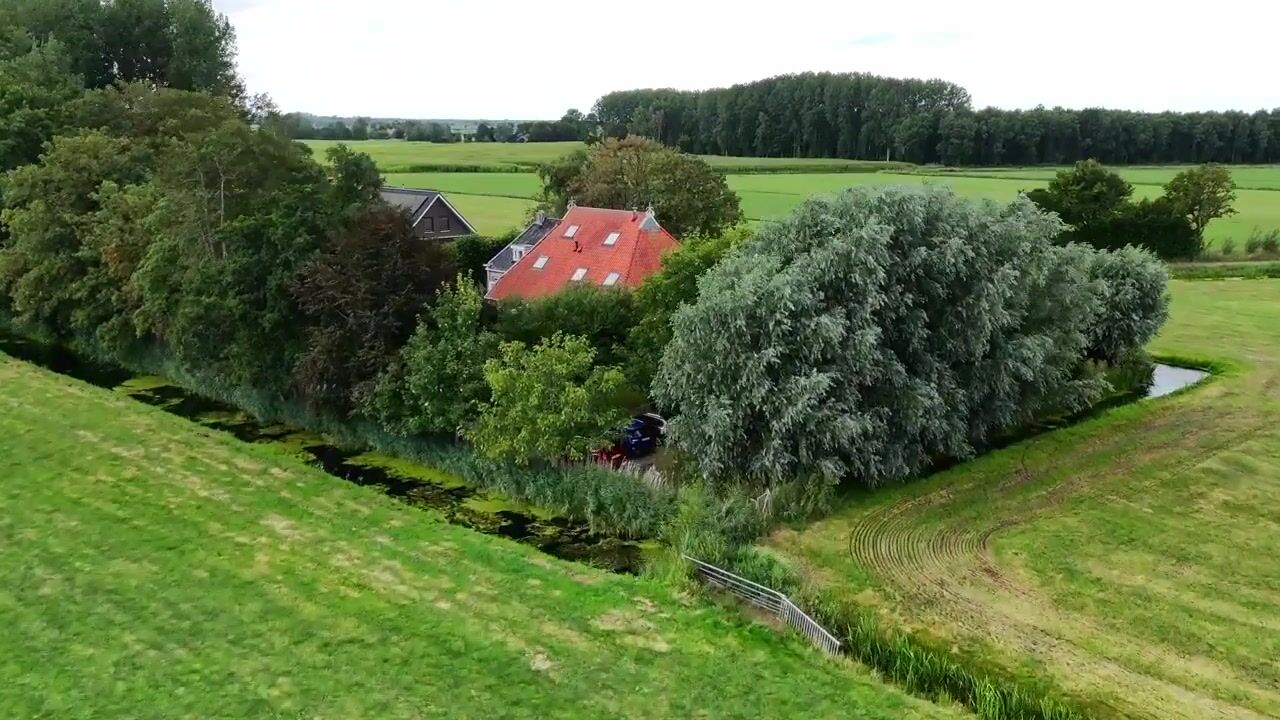 Video van Riperwei 74-A