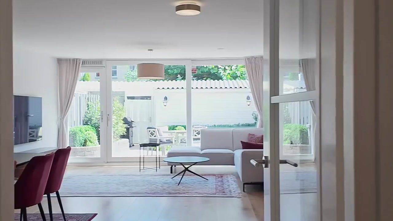 Video van Bertus Aafjeslaan 33