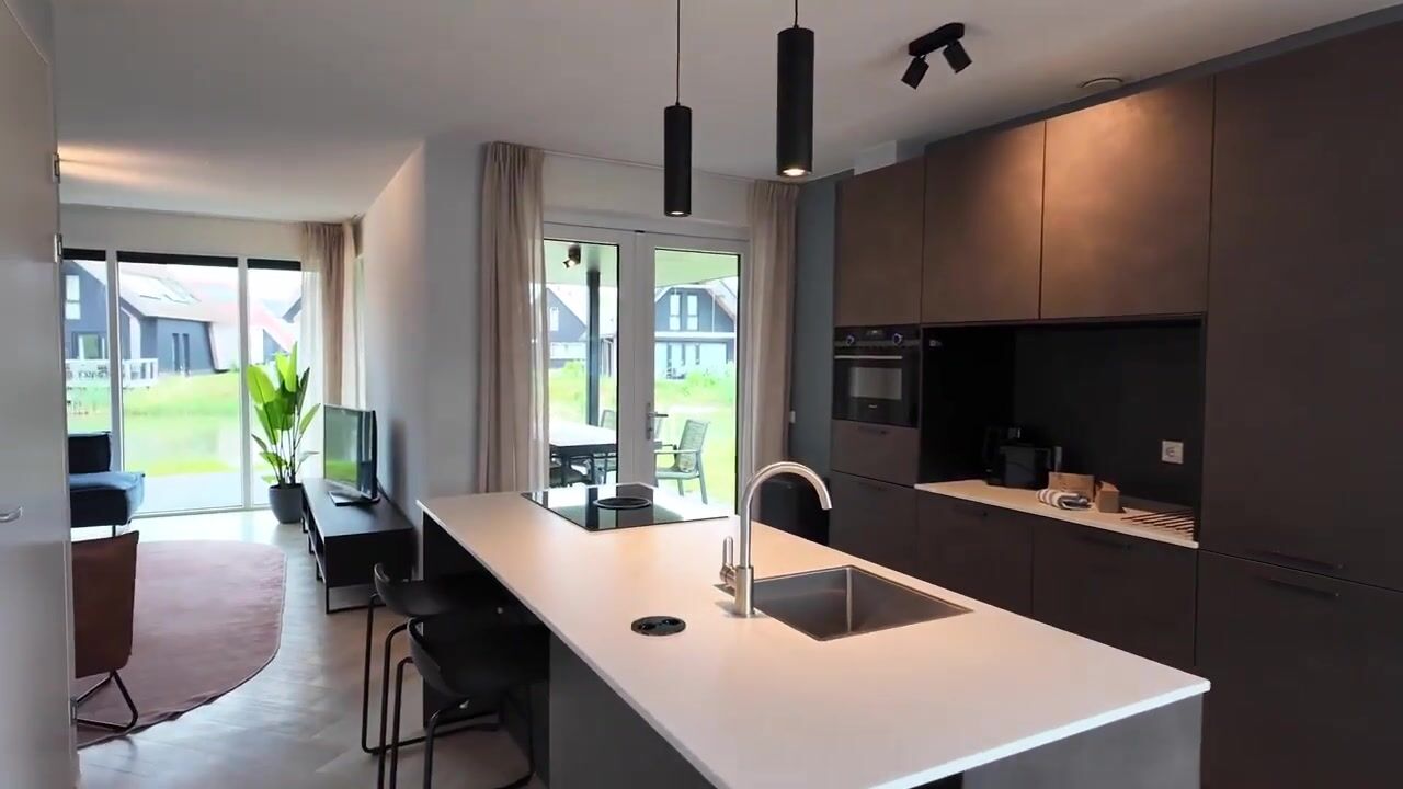 Video van Lampsinsdijk 8-076