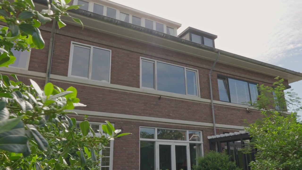 Video van Nieuwe Parklaan 118