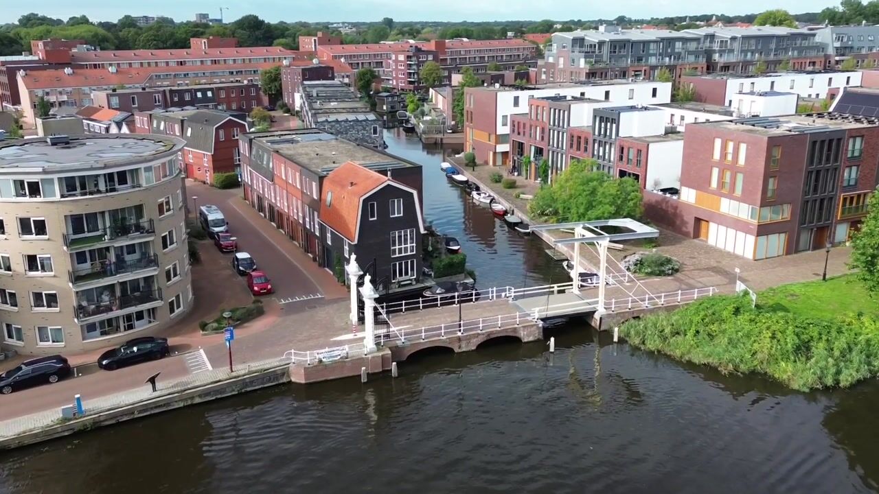 Video van Voormeer 2-C