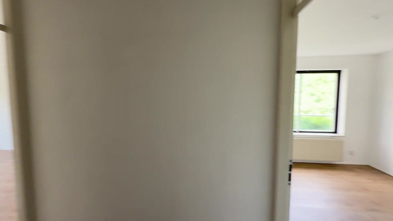 Video van Holy 32