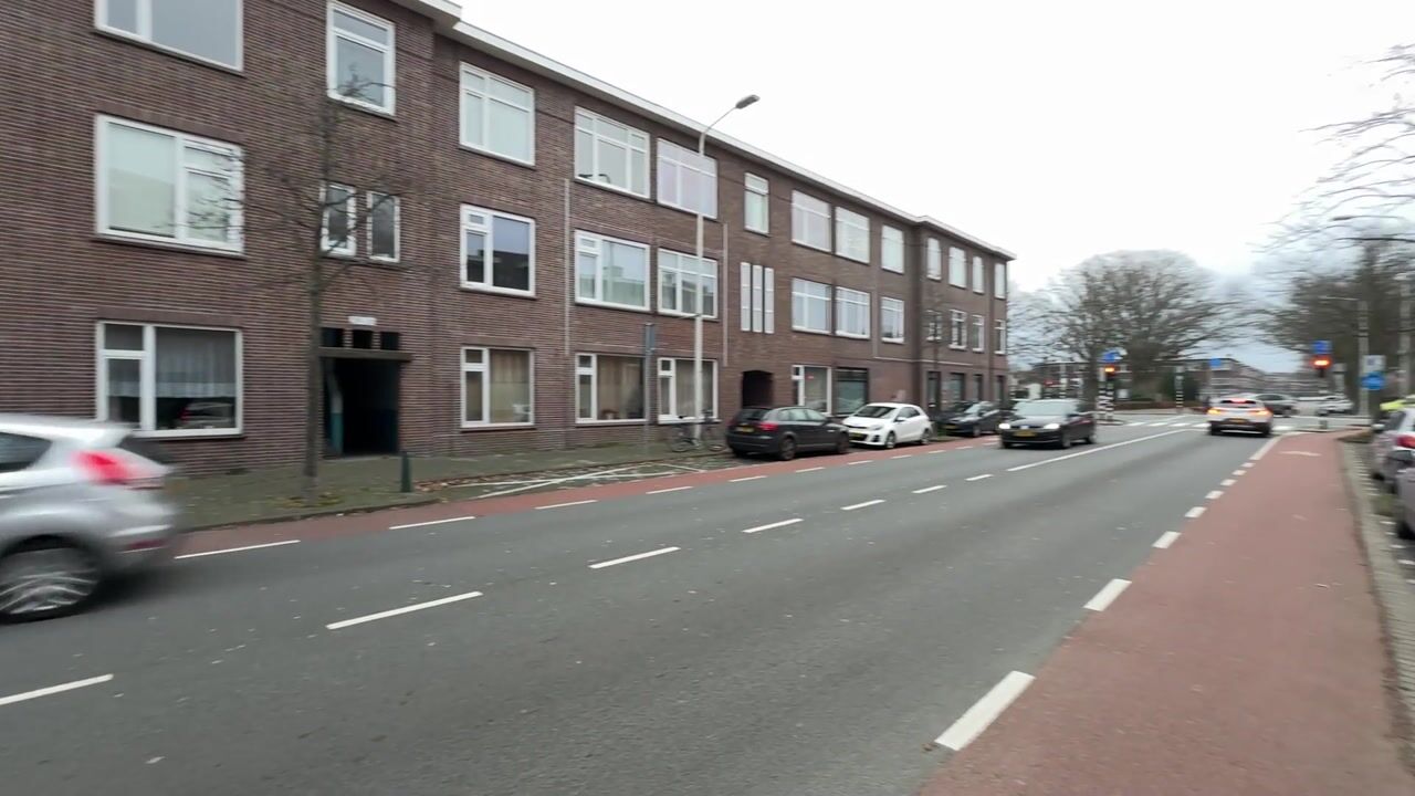 Bekijk video van Kamperfoeliestraat 199