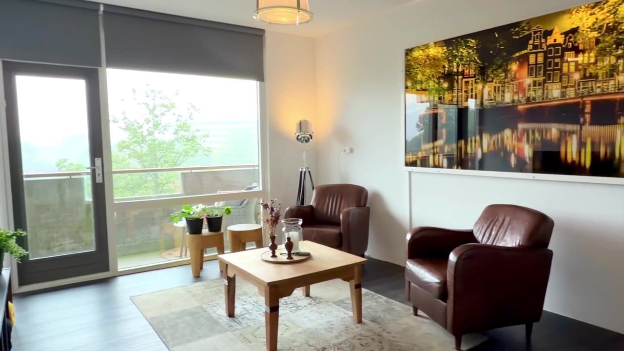 Video van Kleiburg 705