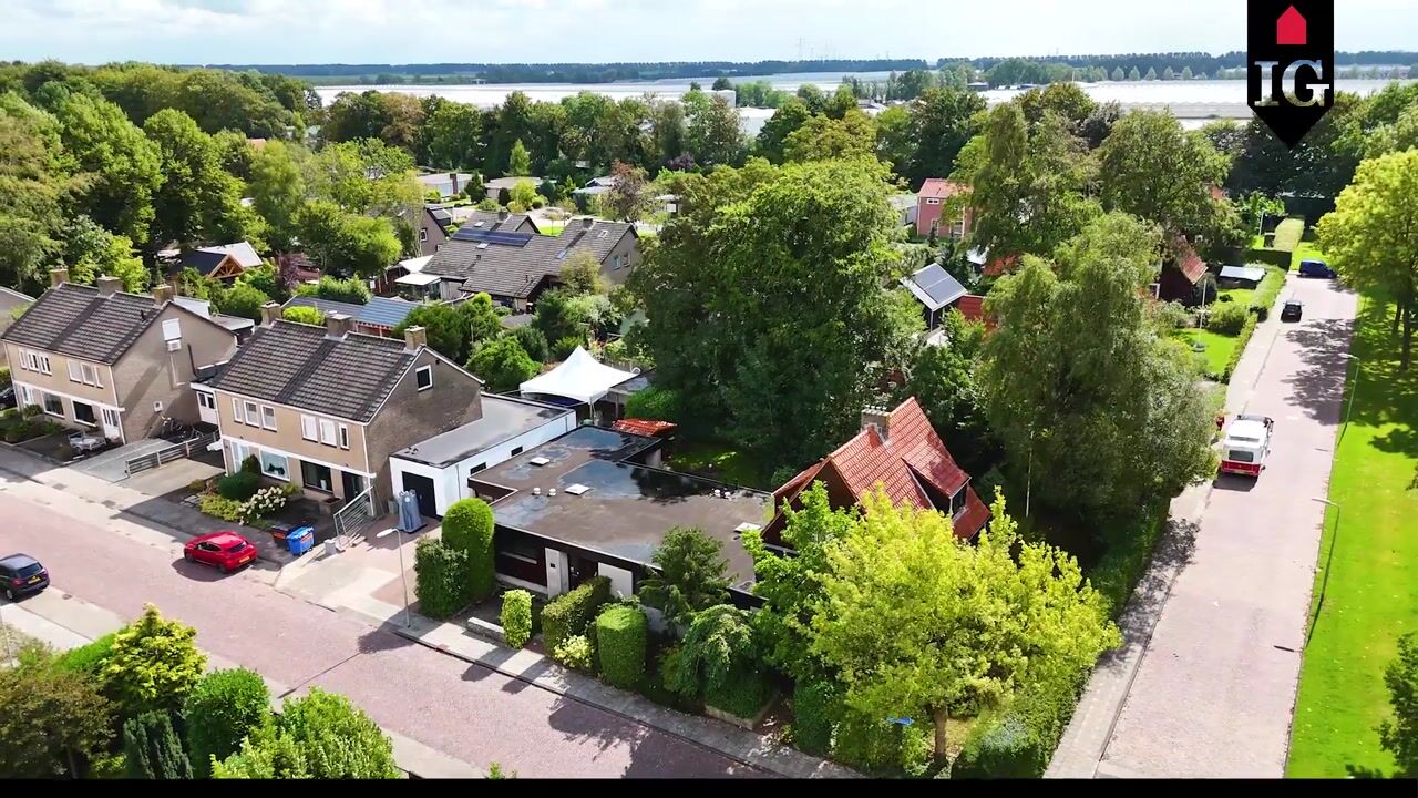 Video van Waterkant 75
