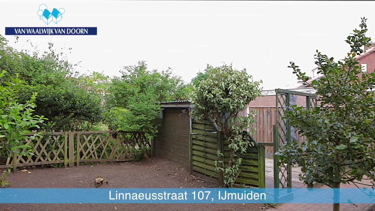 Bekijk video van Linnaeusstraat 107