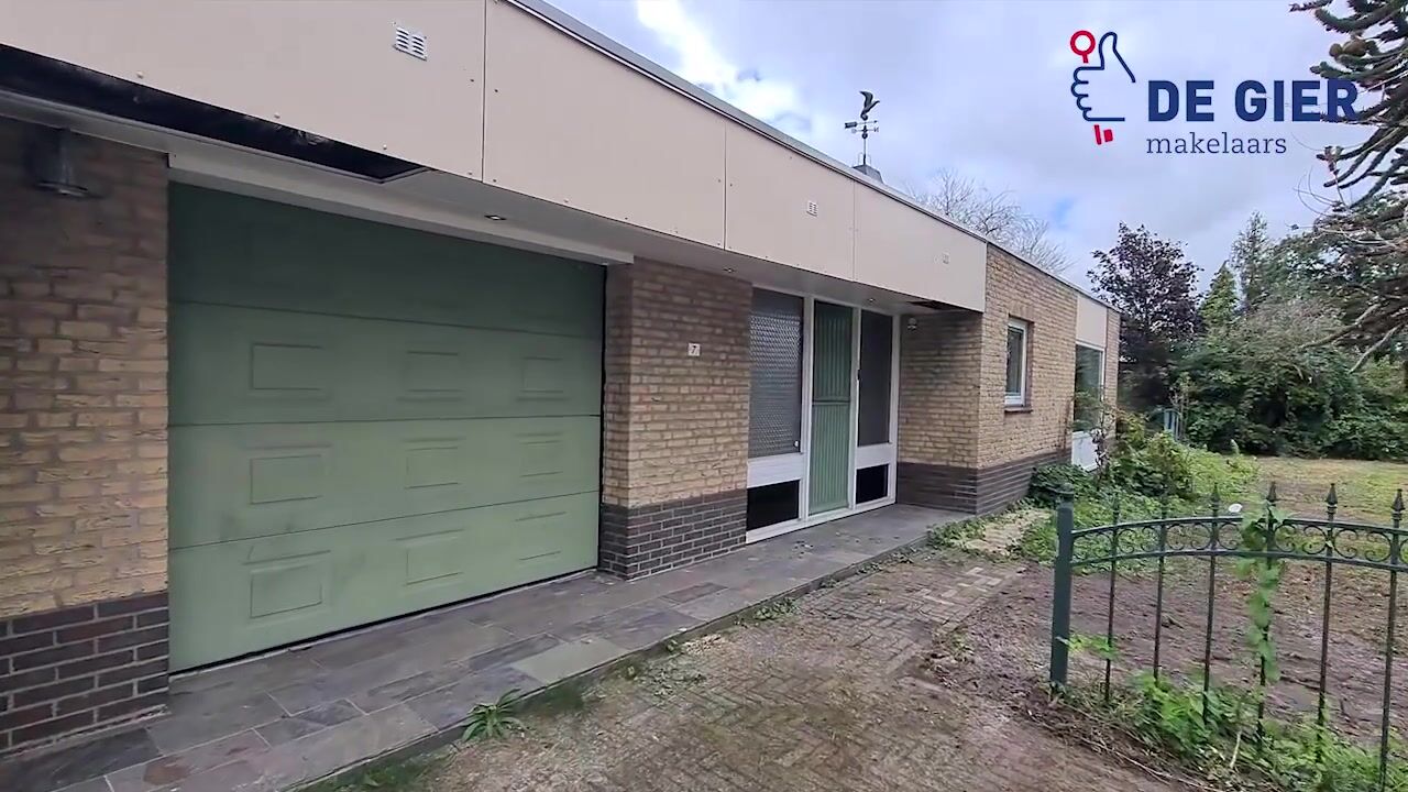 Bekijk video van Graaf van Lynden van Sandenburgweg 7