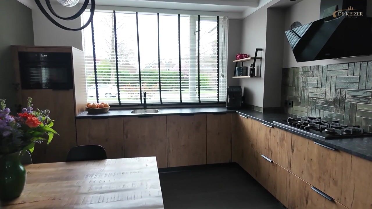 Video van Ooievaarlaan 8