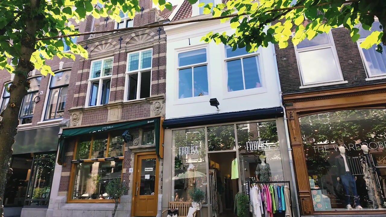 Video van Warmoesstraat 20-C