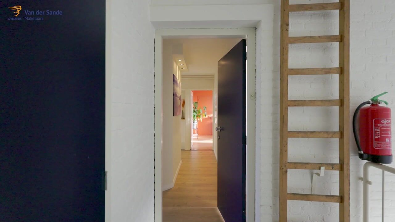 Video of Robijnstraat 15-B