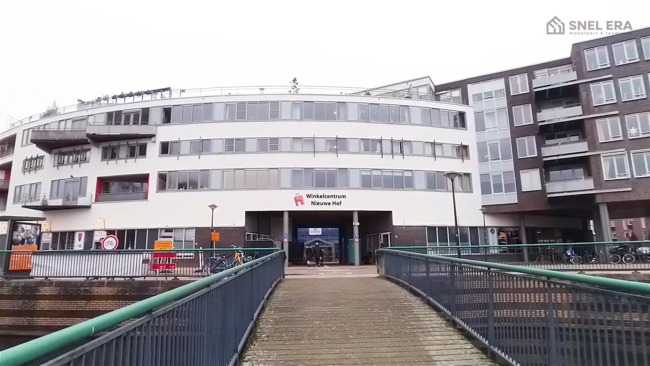 Bekijk video van Regenboog 35