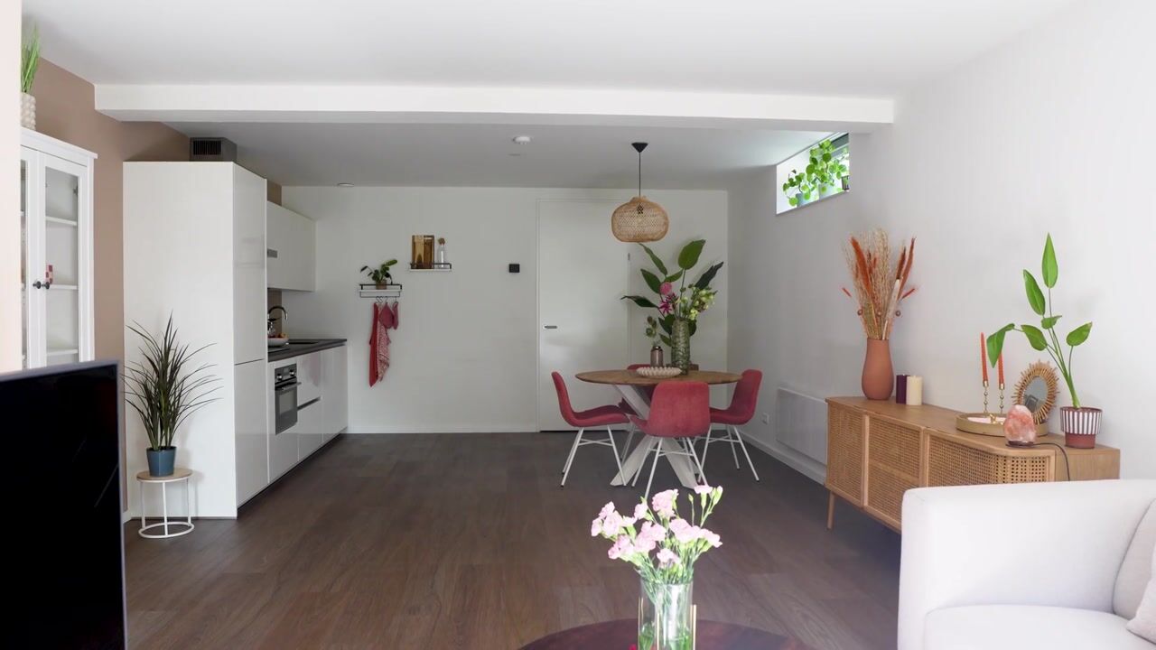 Video of Van Neercasselstraat 1-D