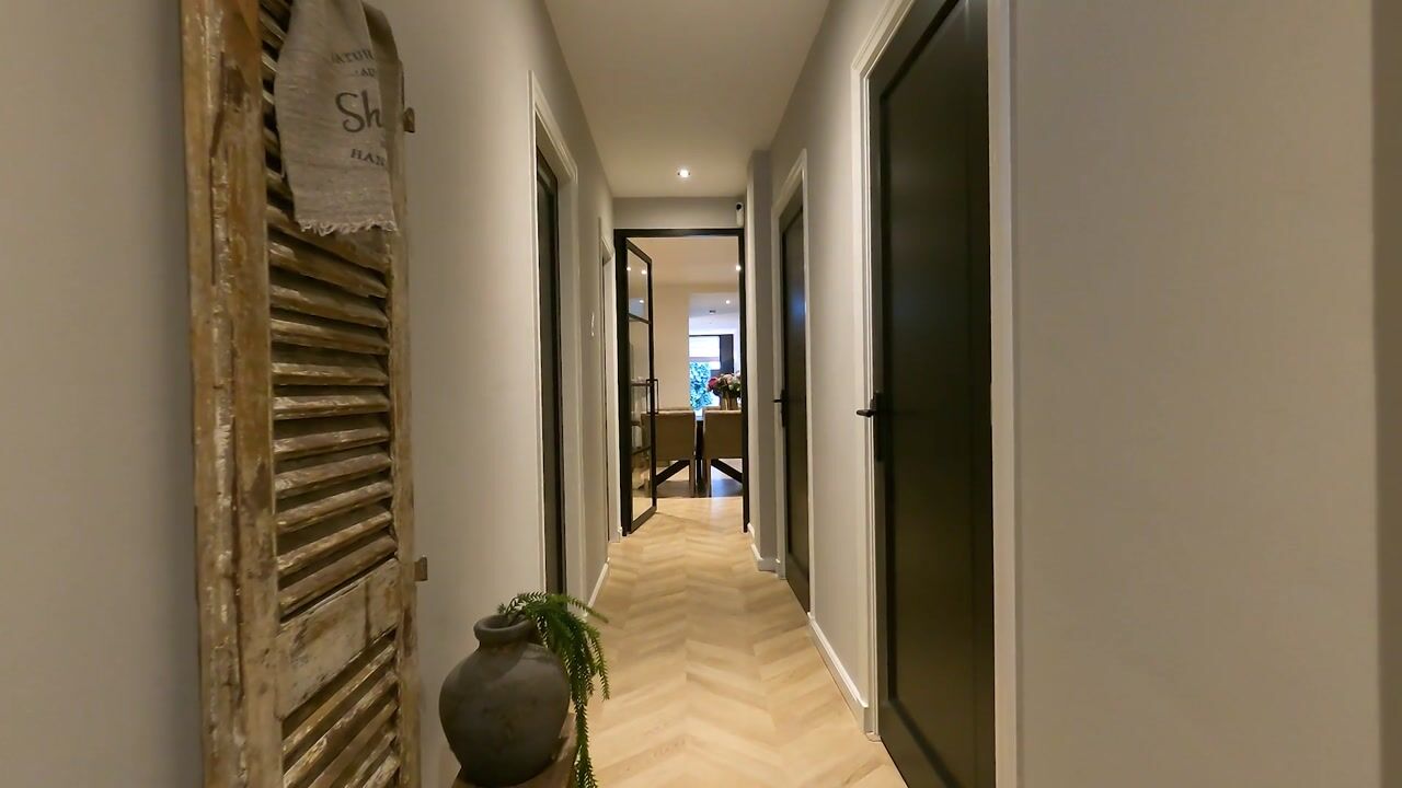 Video van Pahudstraat 77