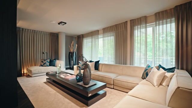 Bekijk video van Knightsbridge | The Last Collection