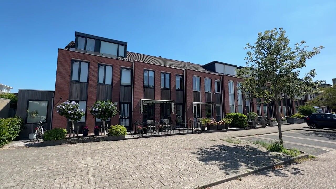 Video van Claude Debussystraat 24