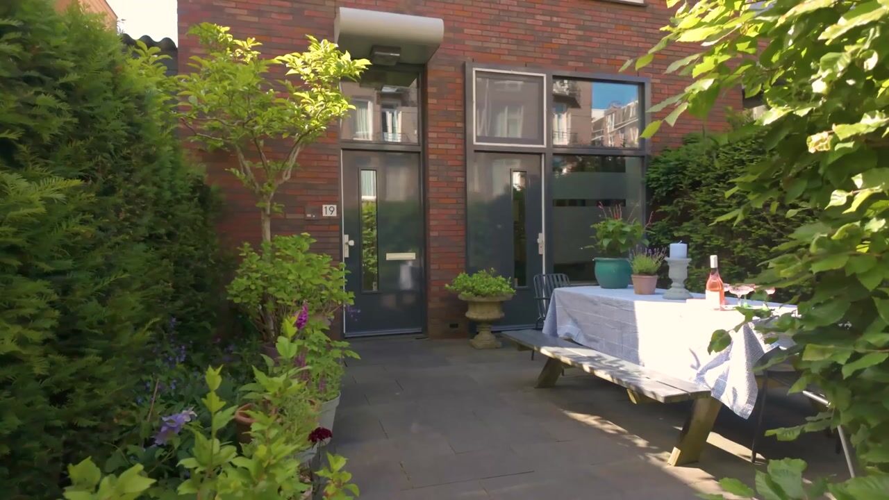 Video van Vaartstraat 19