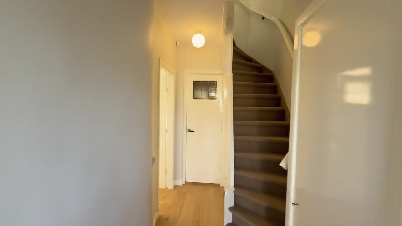 Video van Graaf Aelbrechtlaan 49