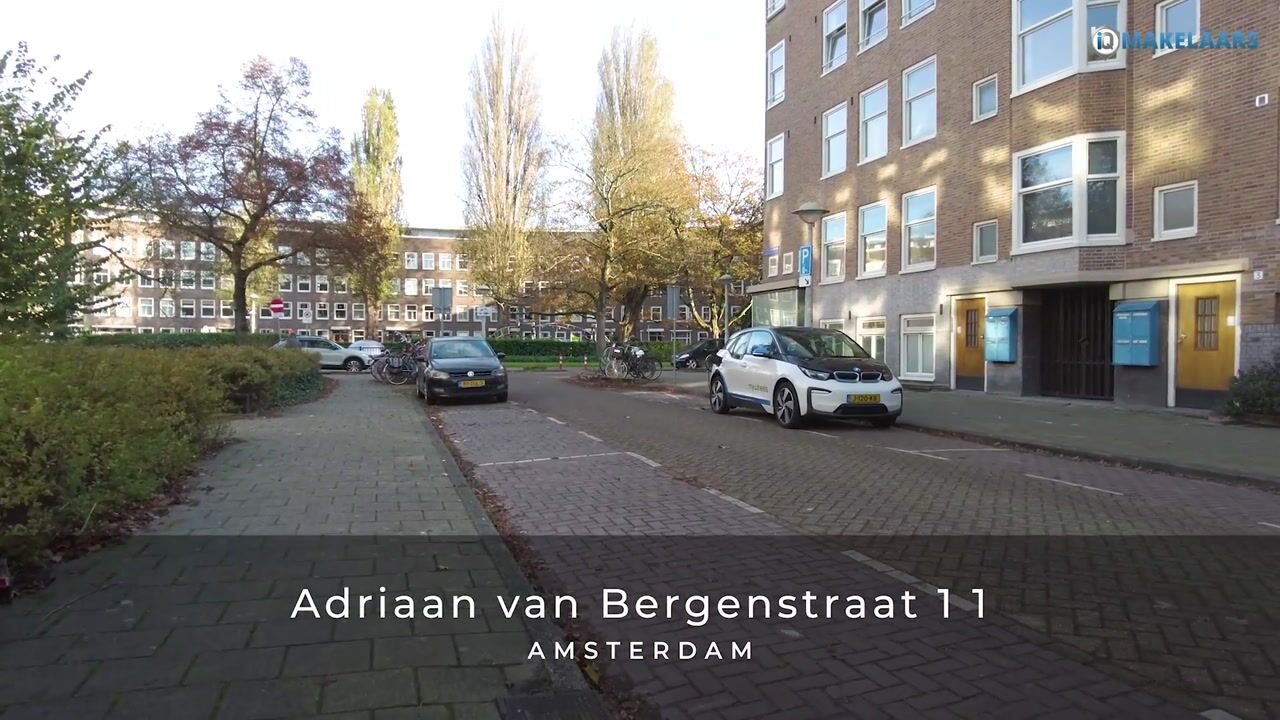 Bekijk video van Adriaan van Bergenstraat 1-1