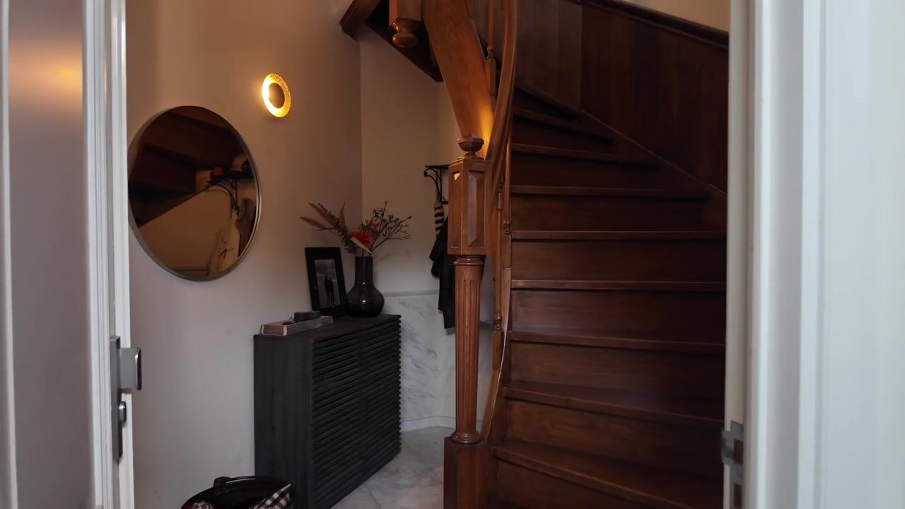 Video van Lagedijk 12-B2