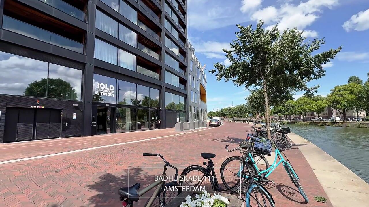 Video van Badhuiskade 111