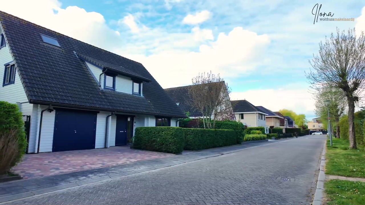 Video of Cissy van Marxveldtstraat 65