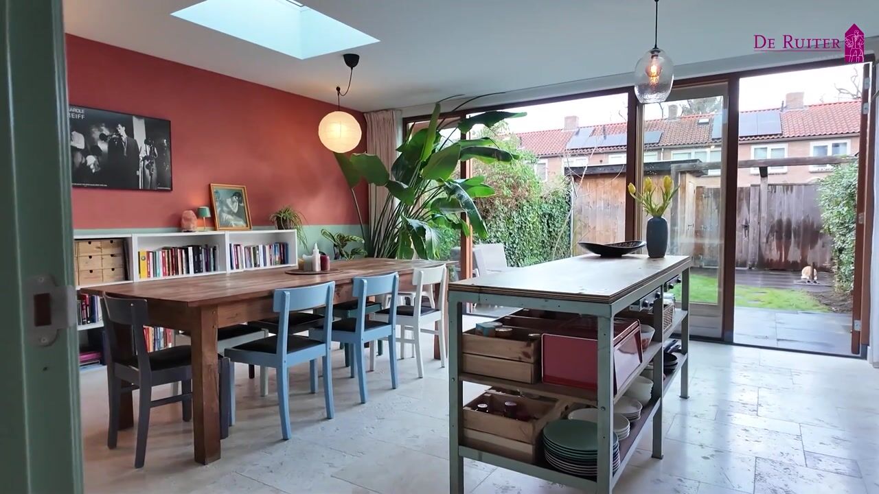 Video of Roggeveenstraat 18