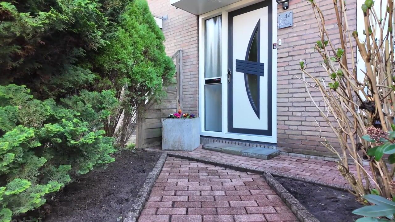 Video van Wegalaan 44