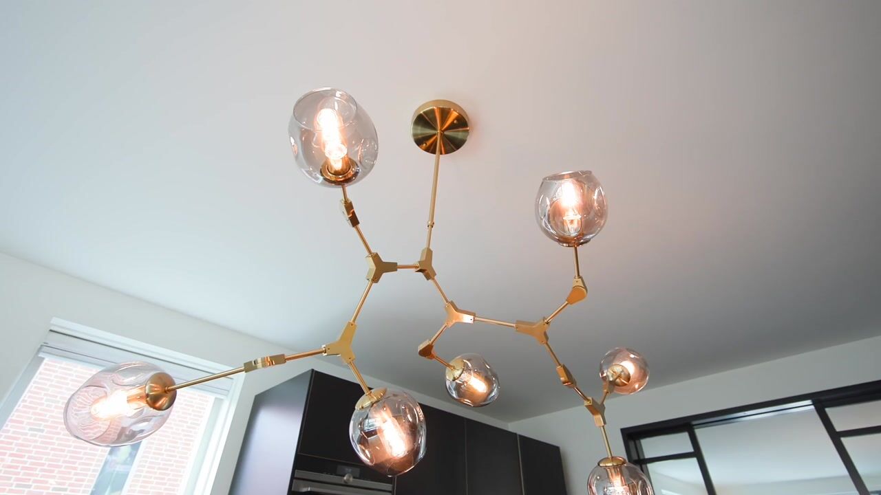 Video van Melis Stokelaan 11