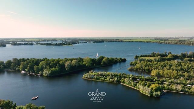 Bekijk video van GrandZuwe Vinkeveen