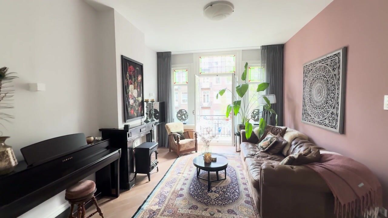 Video van Admiraal De Ruijterweg 125-1