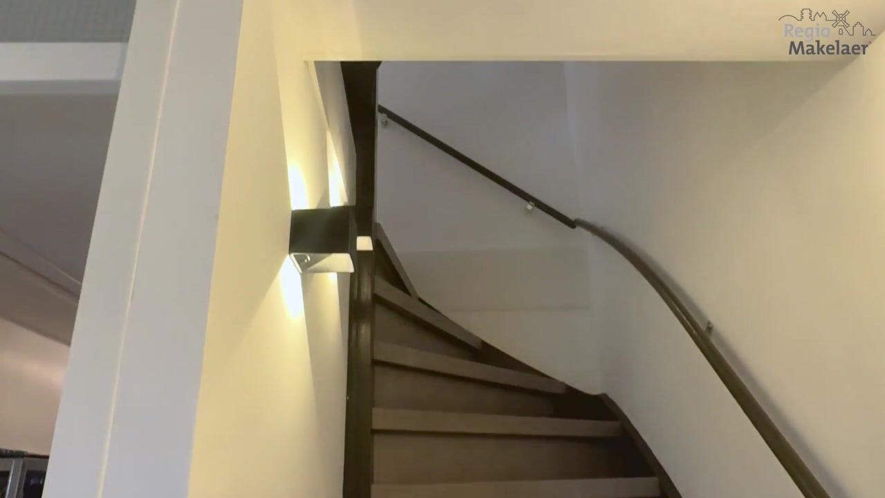 Video van Dronenweg 53