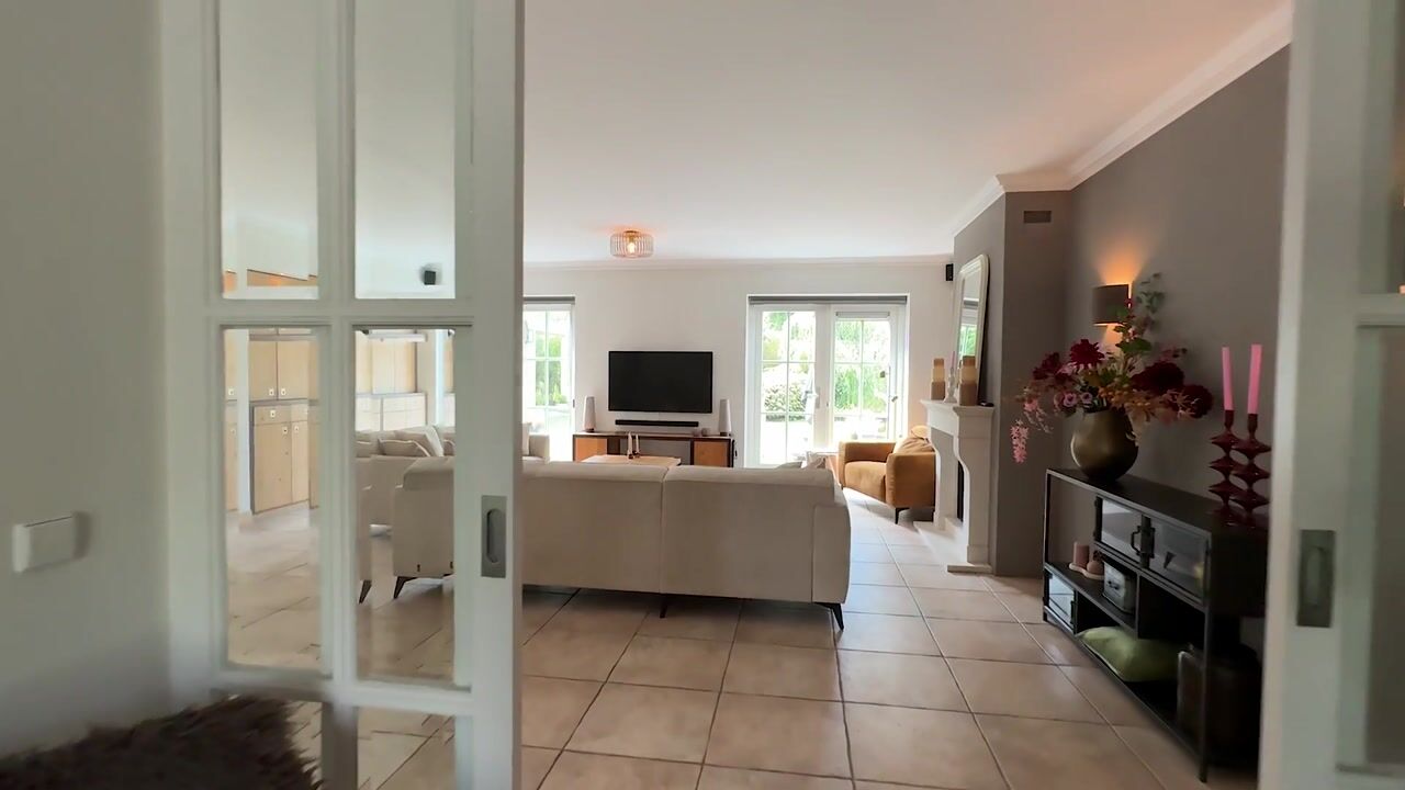 Video van Toon Hermanslaan 26