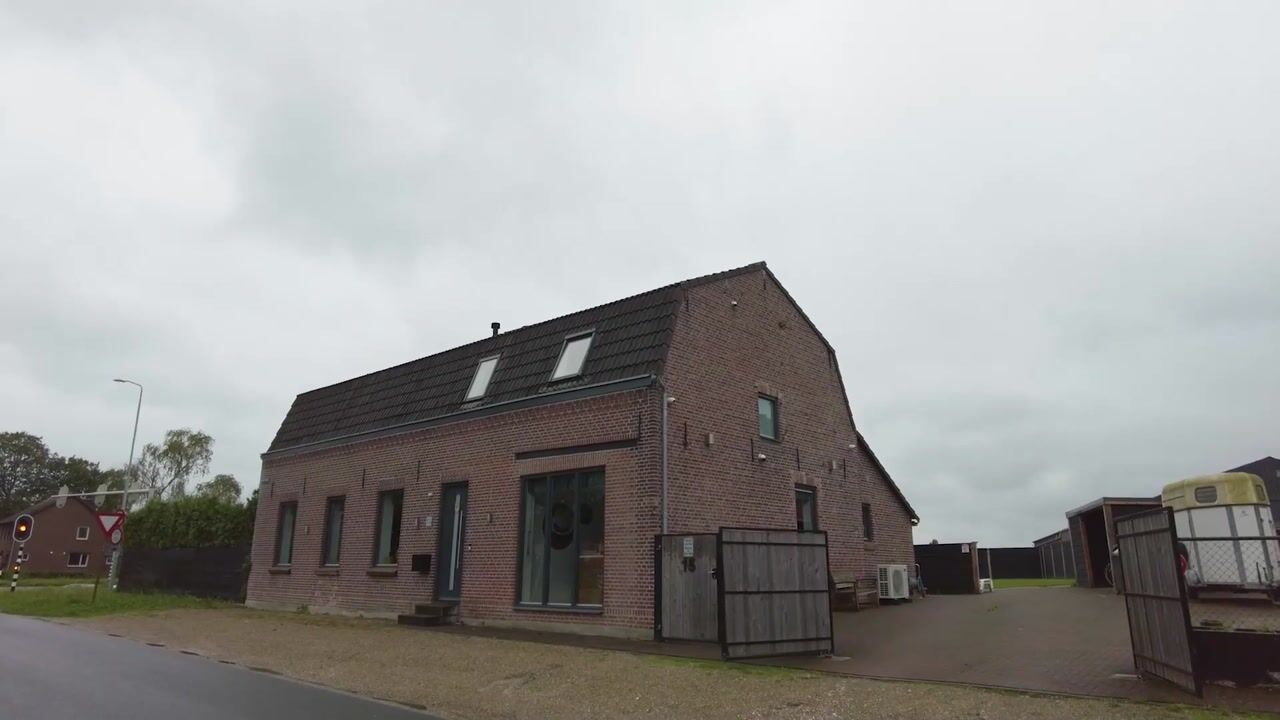 Bekijk video van Schoolweg 15