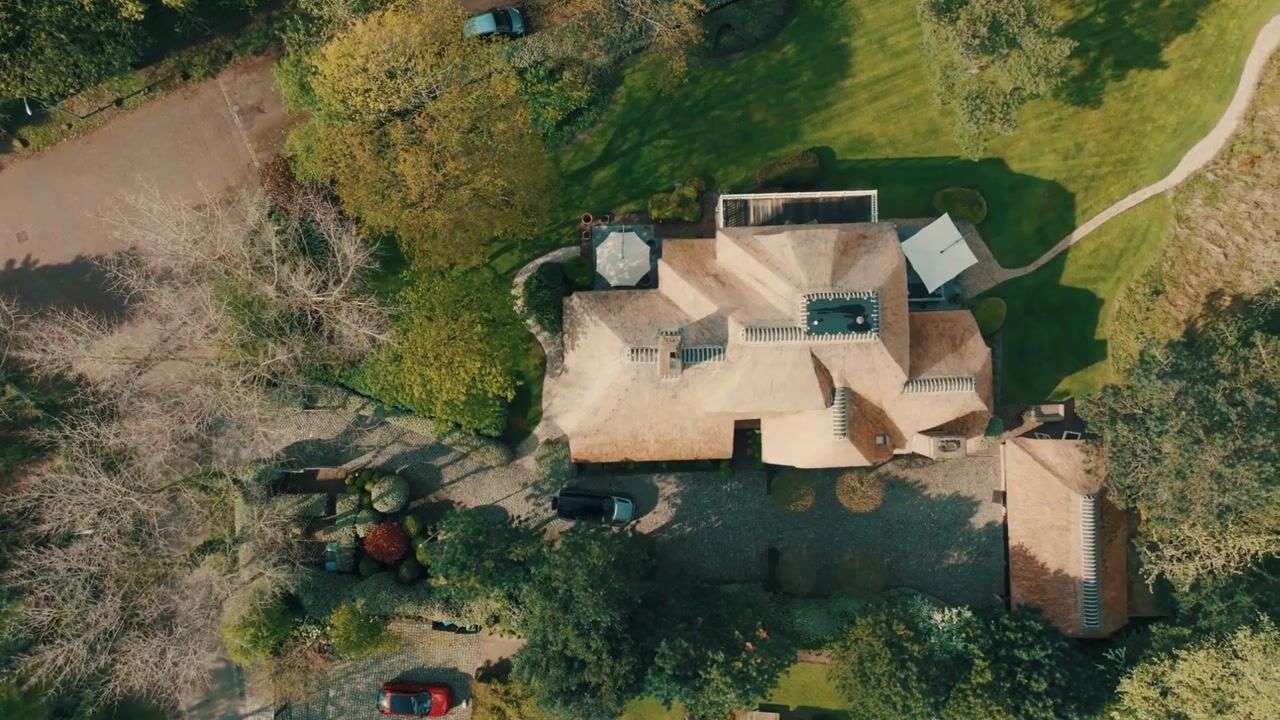 Video of Van Bergenlaan 1