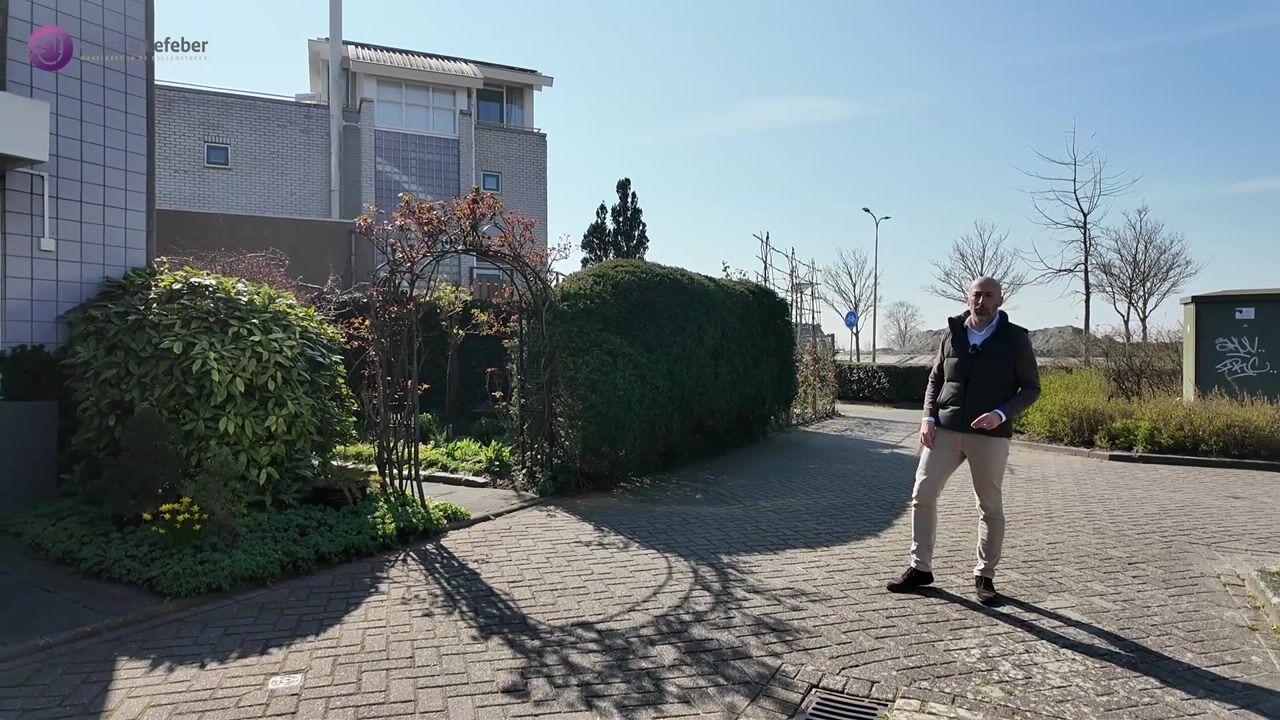 Video of Anna Blamandreef 20