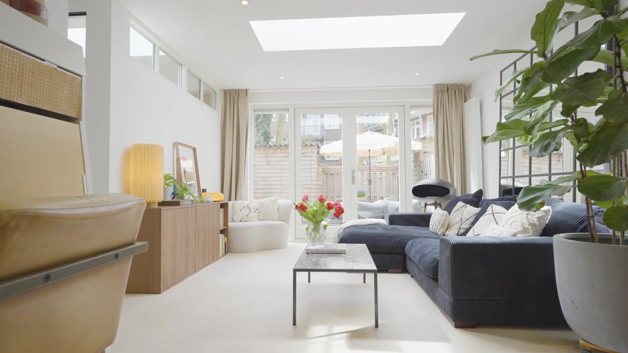 Video of Stuyvesantstraat 49-H