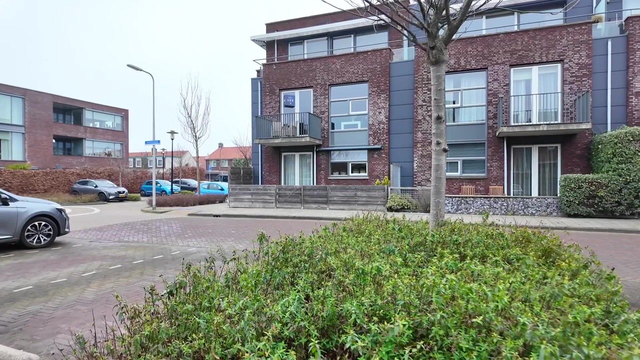Video van Van Poeljestraat 23