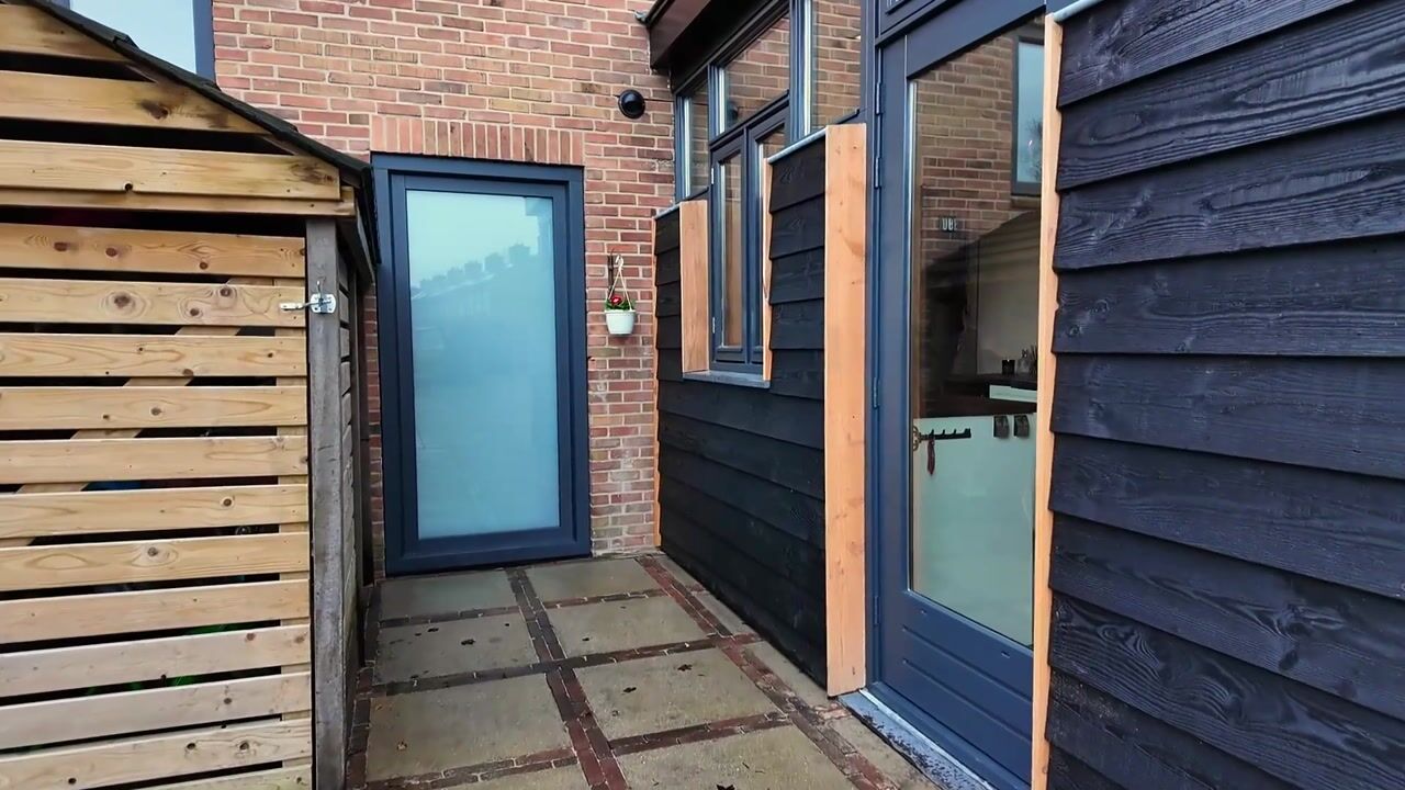 Video of Schiestraat 90