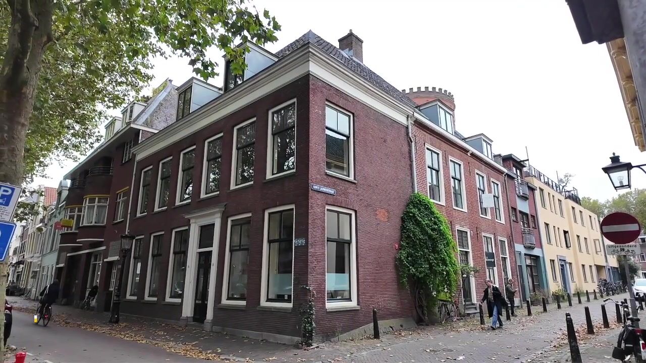 Bekijk video van Breedstraat 36