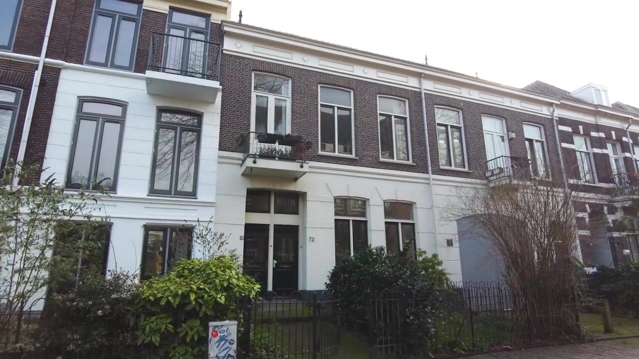 Video van Nieuwe Markt 72