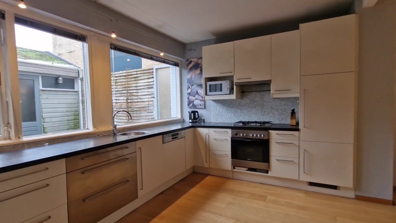 Video of Eikenduinen 9