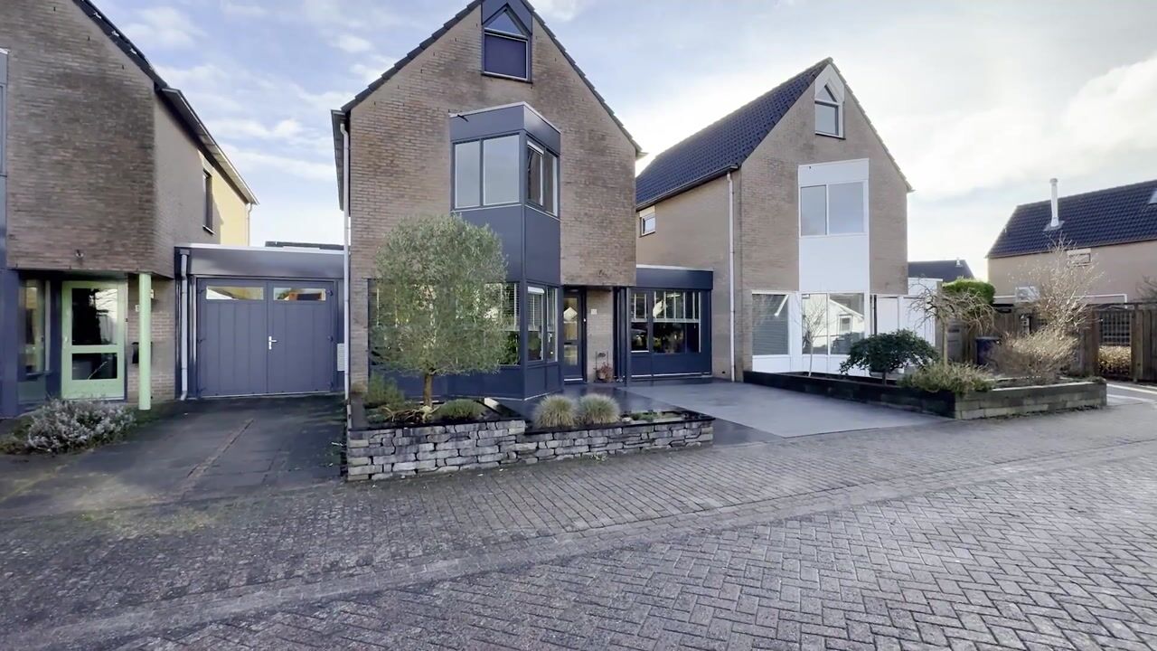 Video of Struikheideveld 10