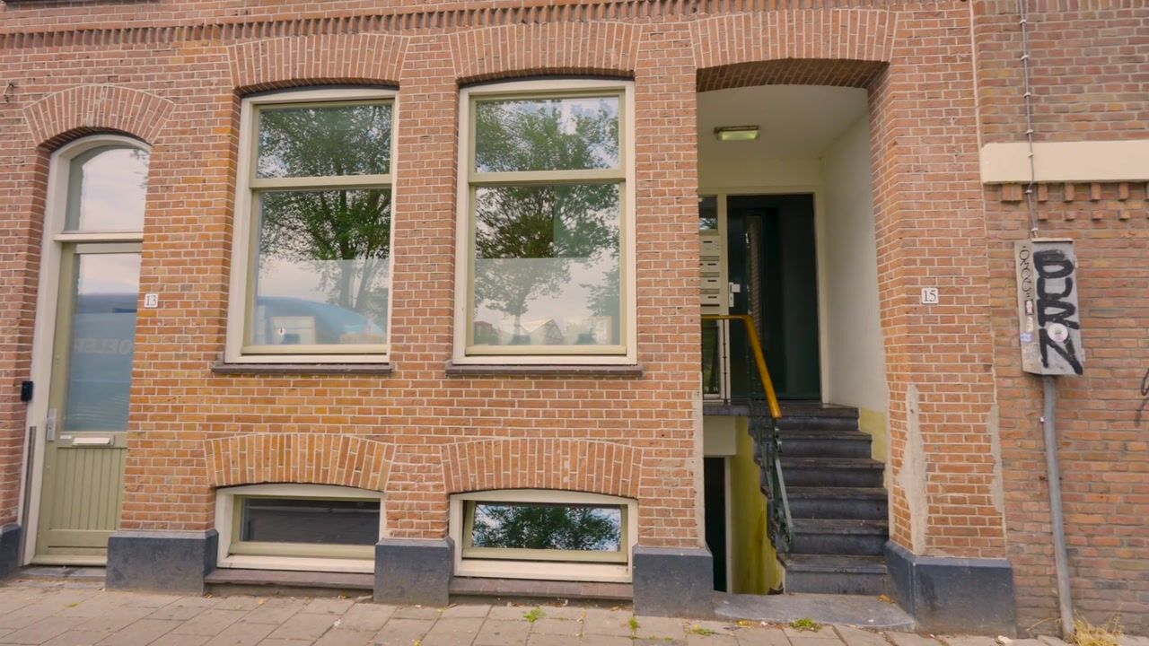 Video van Spaarndammerdijk 15-D