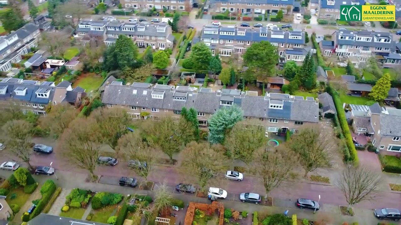 Bekijk video van Kamperfoeliestraat 15