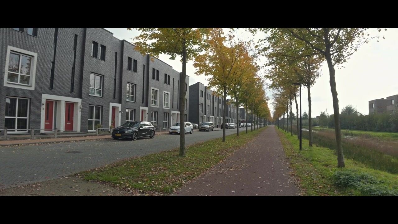 Video van Henriëtte Roland Holstweg 8