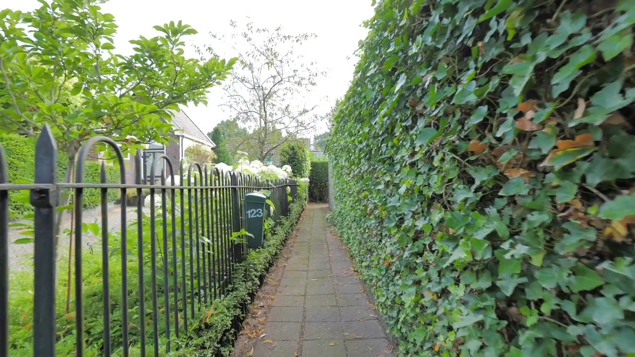 Video van Valkenaarstraat 123