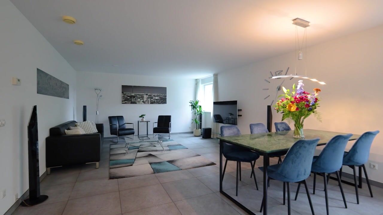 Video van Van Alphenstraat 6